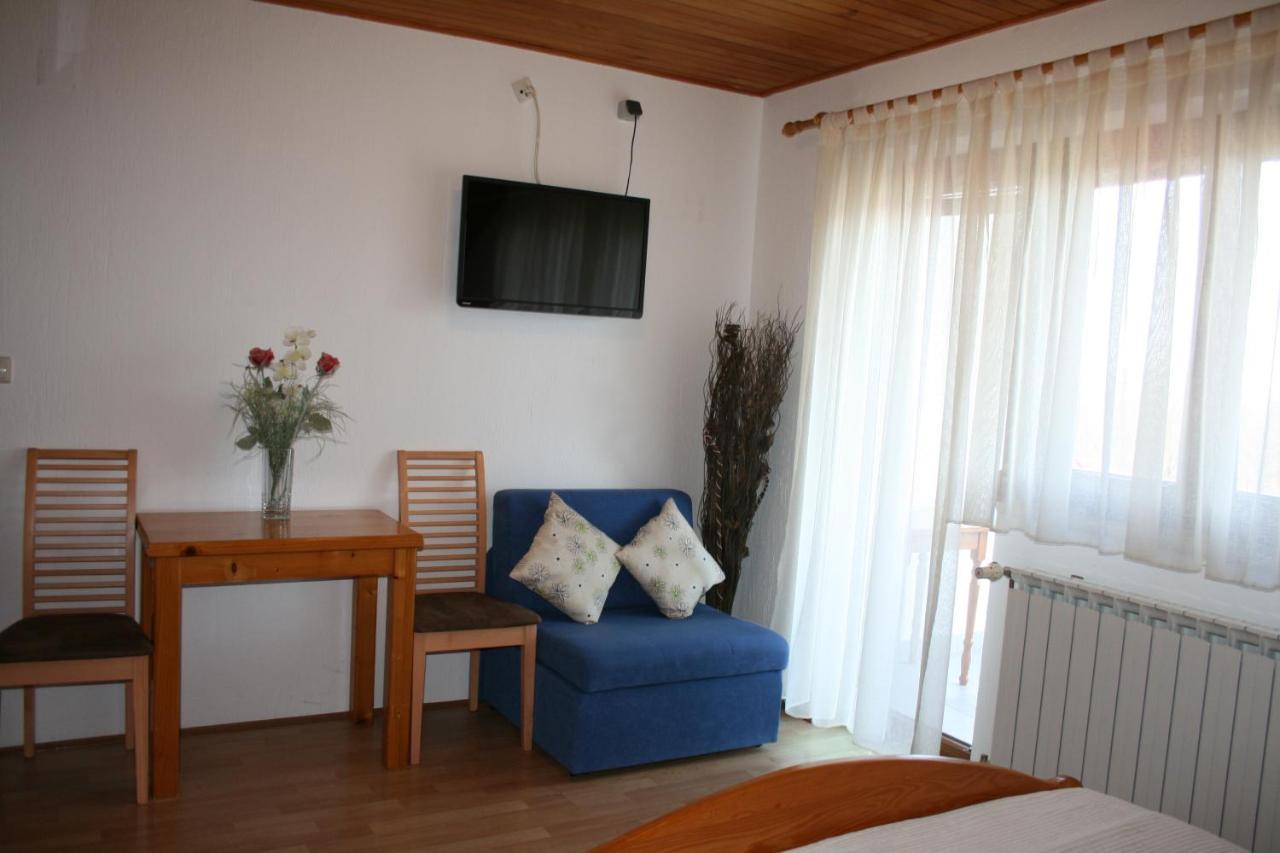 Guesthouse Hodak Selište Drežničko Extérieur photo